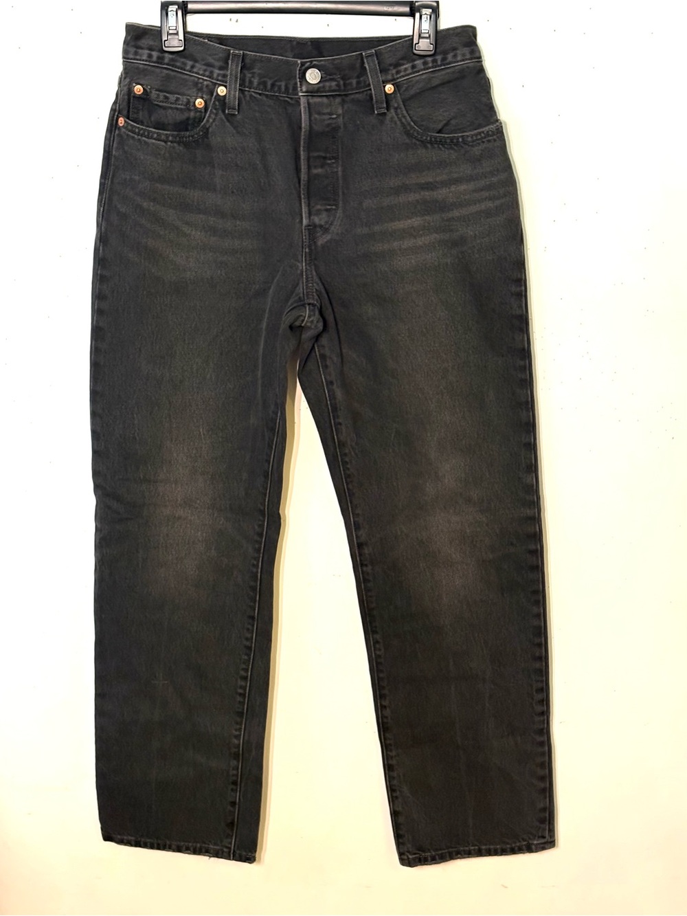 Levi's Women’s Slim Straight Black Classic 501 Jeans. Size 29x32. EUC.